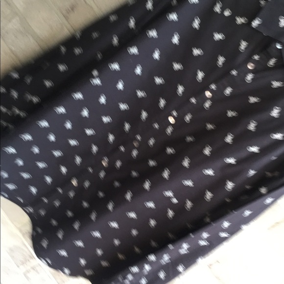 Martin Gordon embroidered skull button down - Picture 5 of 5